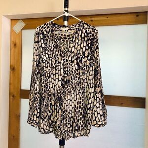 CALVIN Klein Animal Print Rollup Long‎ Sleeve Blouse / Sz L